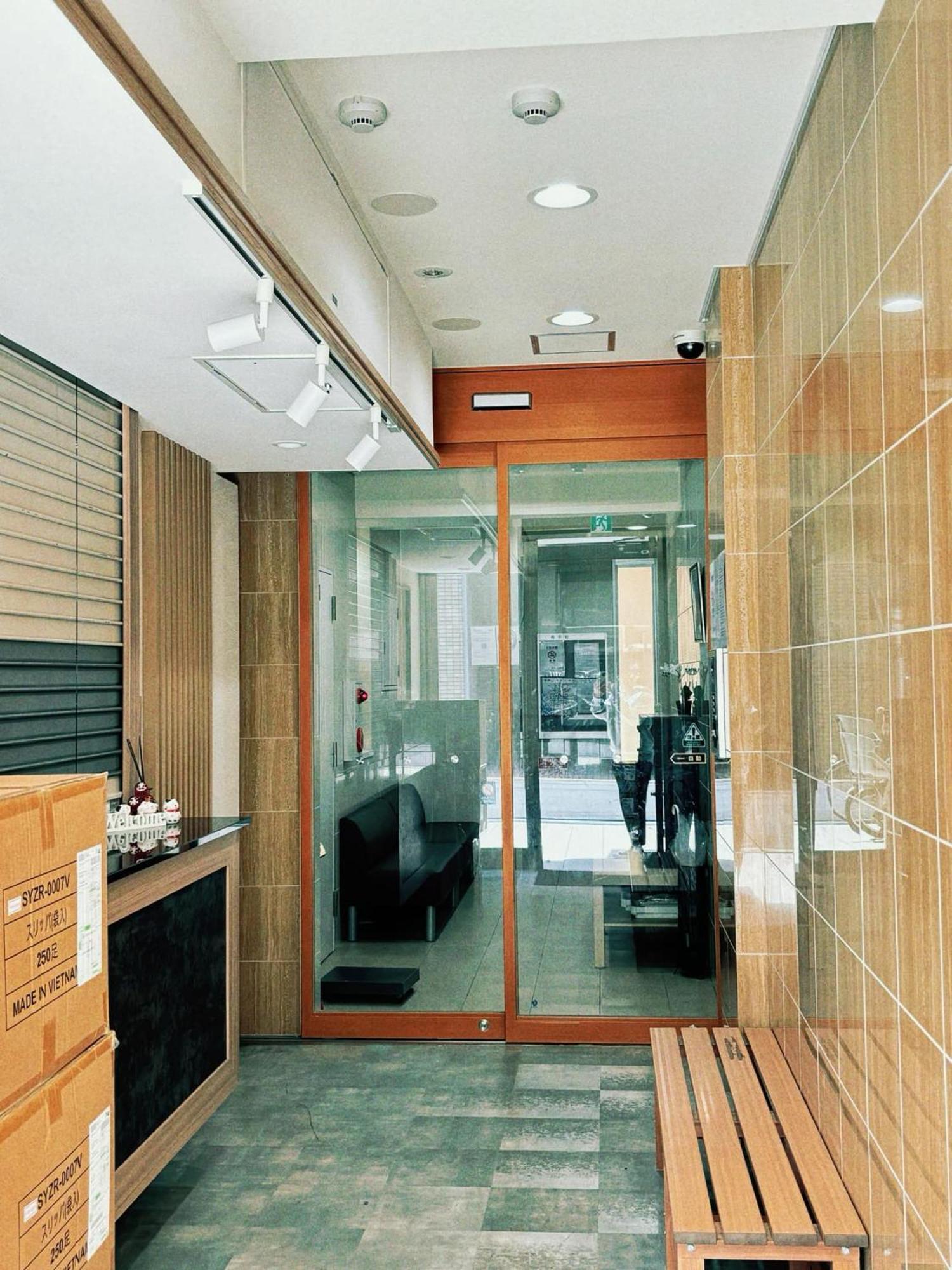 Hotel J&C-I Osaka Exterior photo
